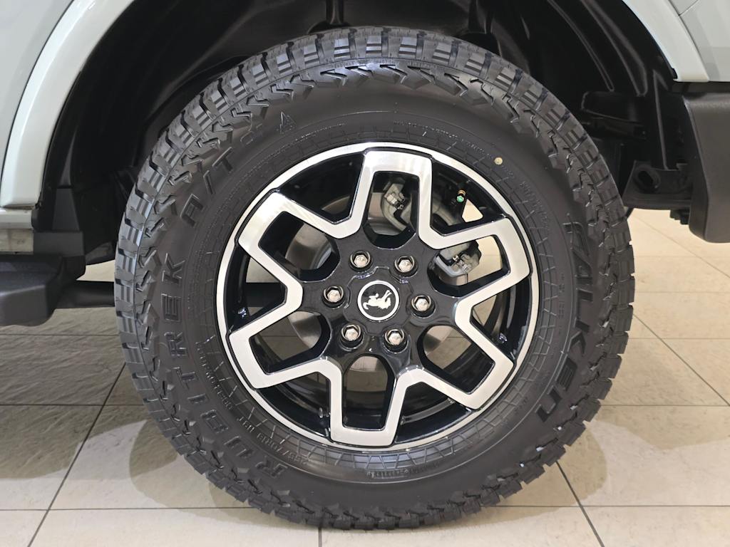 Thumbnail: 2023 Ford Bronco - 8
