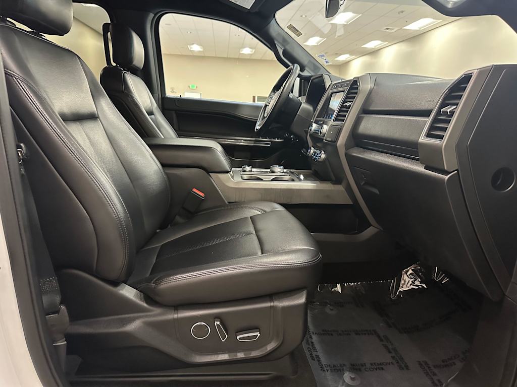 Thumbnail: 2019 Ford Expedition - 11