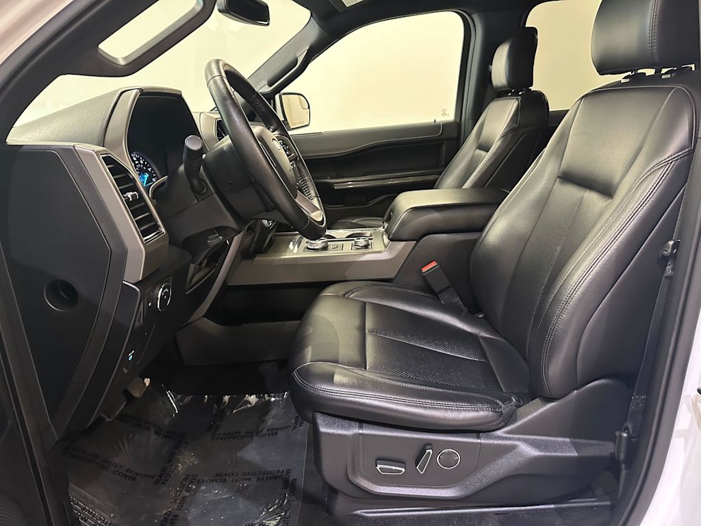 Thumbnail: 2019 Ford Expedition - 10