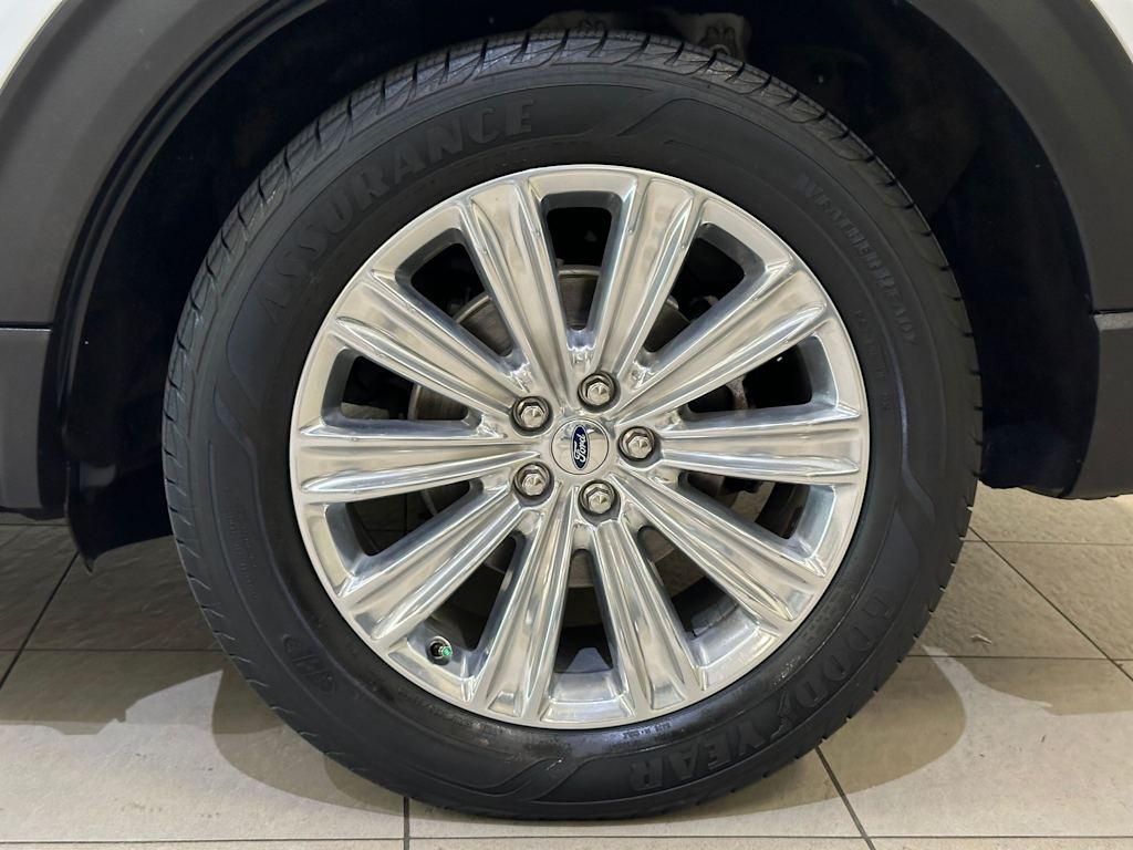 Thumbnail: 2020 Ford Explorer - 8