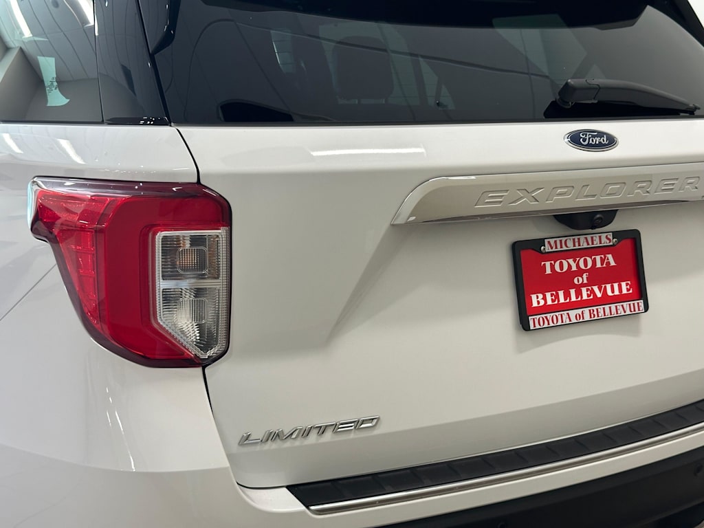 Thumbnail: 2020 Ford Explorer - 22