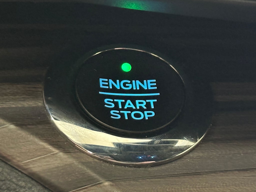 Thumbnail: 2020 Ford Explorer - 27