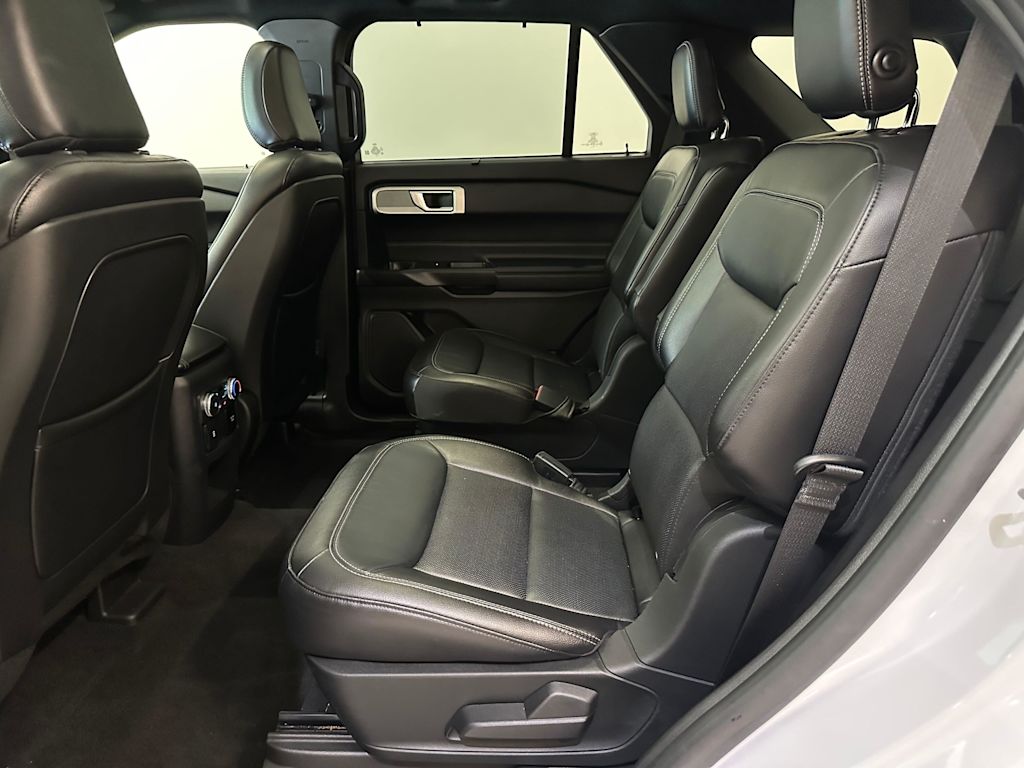 Thumbnail: 2020 Ford Explorer - 13