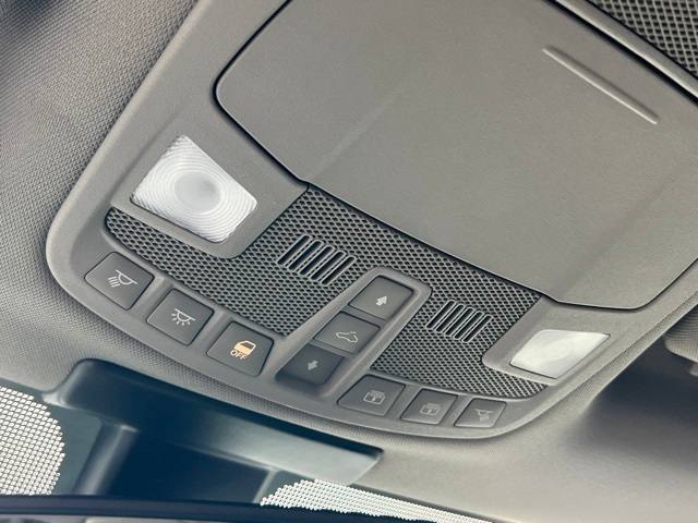 2015 Ford F-150 Lariat 29