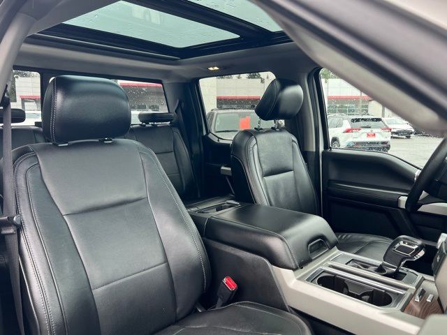 2015 Ford F-150 Lariat 11