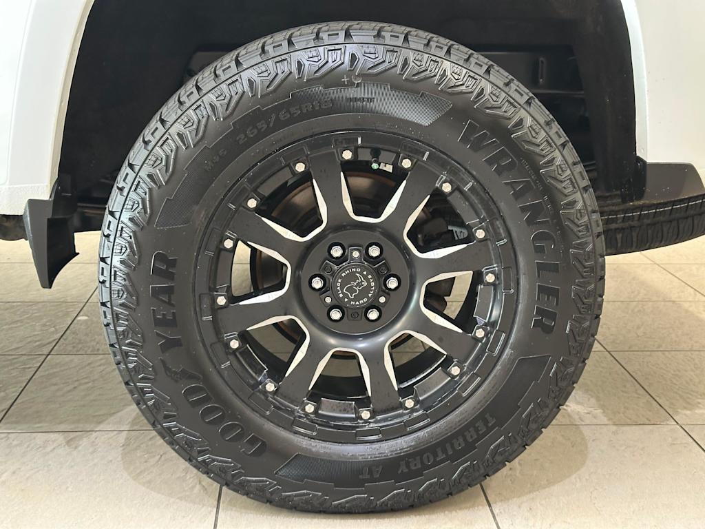 Thumbnail: 2018 Chevrolet Colorado - 8