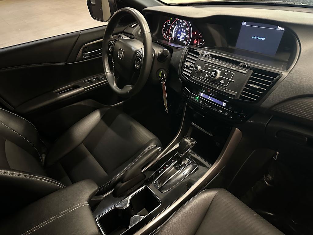 Thumbnail: 2016 Honda Accord - 27