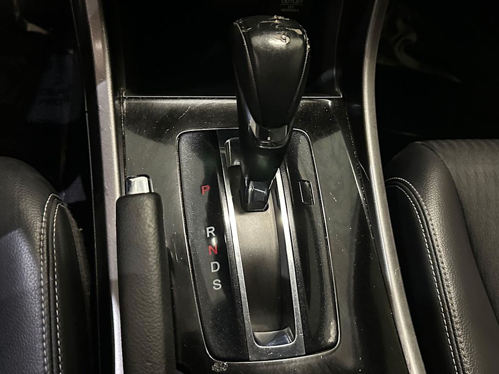 Thumbnail: 2016 Honda Accord - 17
