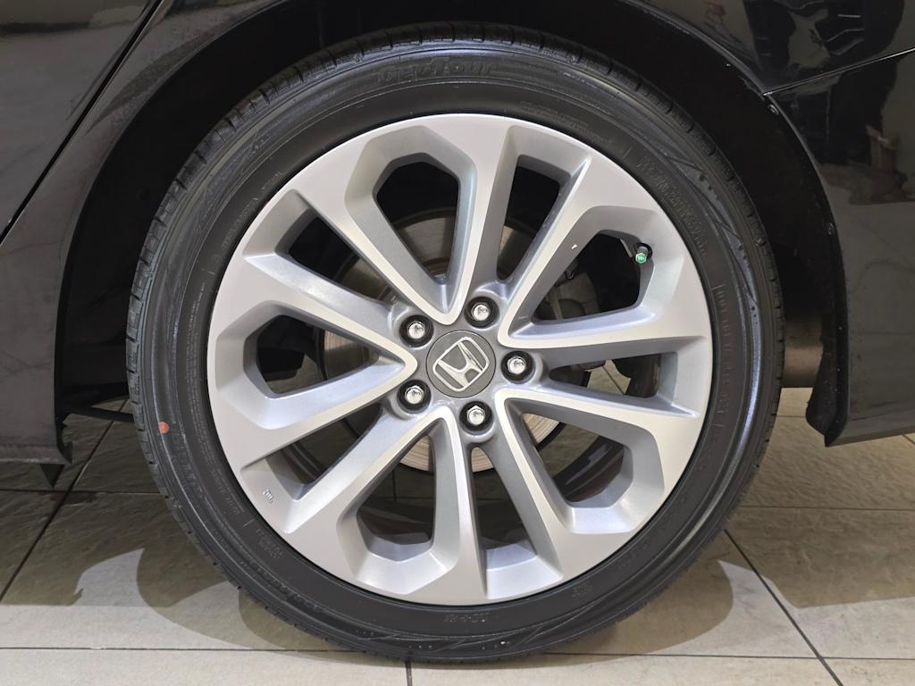Thumbnail: 2015 Honda Accord - 8