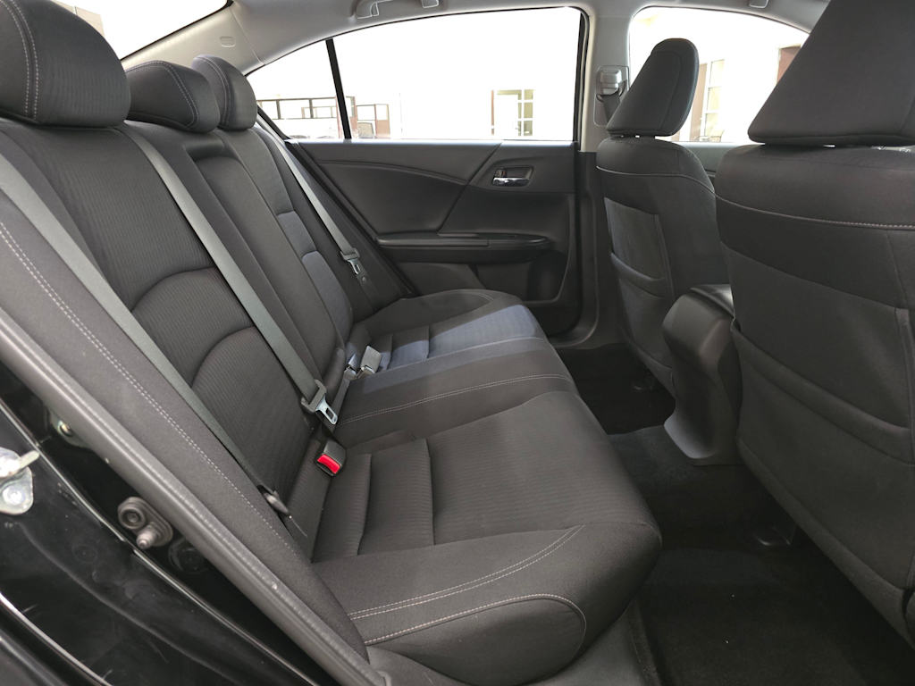 Thumbnail: 2015 Honda Accord - 28