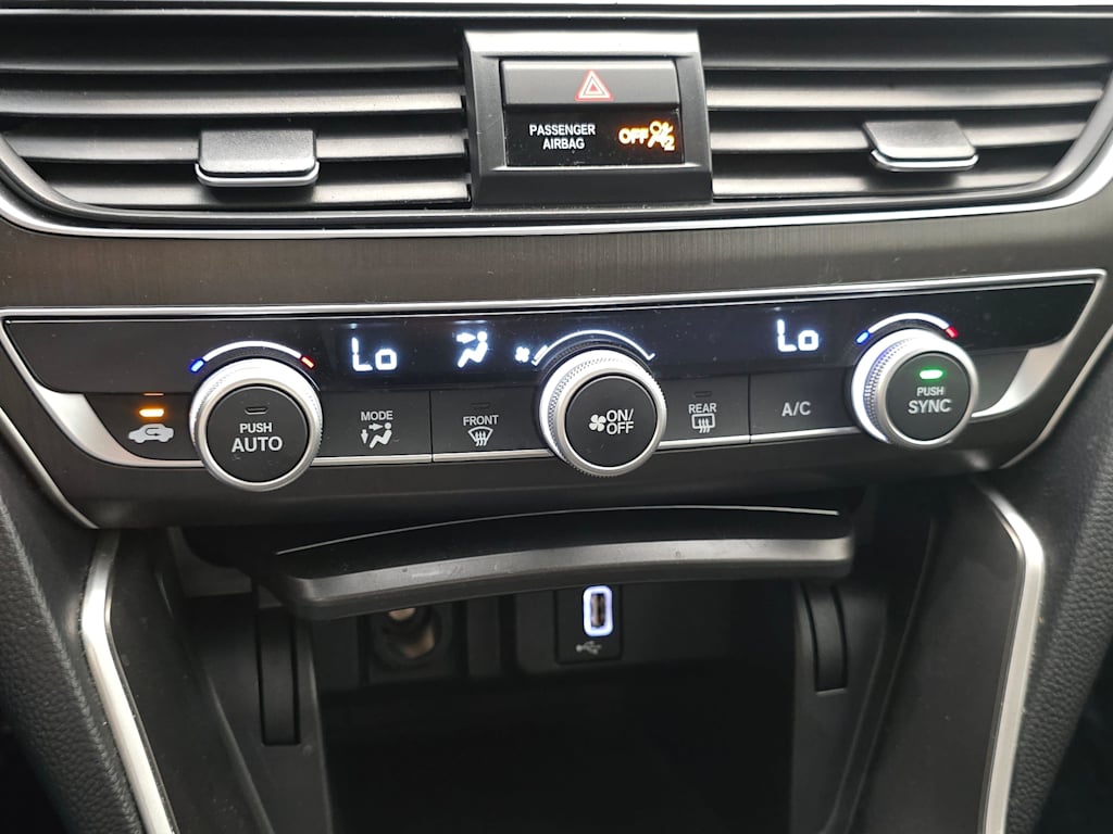 Thumbnail: 2019 Honda Accord - 22