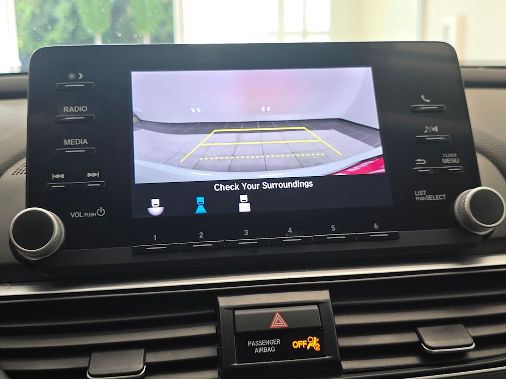 Thumbnail: 2019 Honda Accord - 16