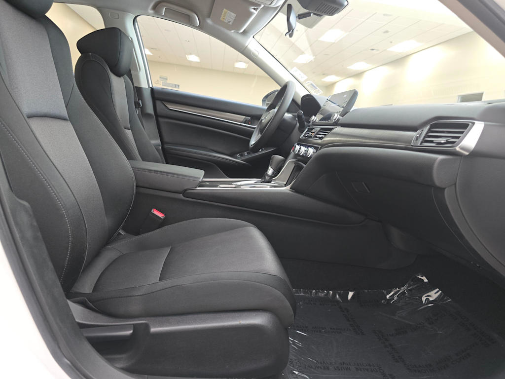 Thumbnail: 2019 Honda Accord - 12