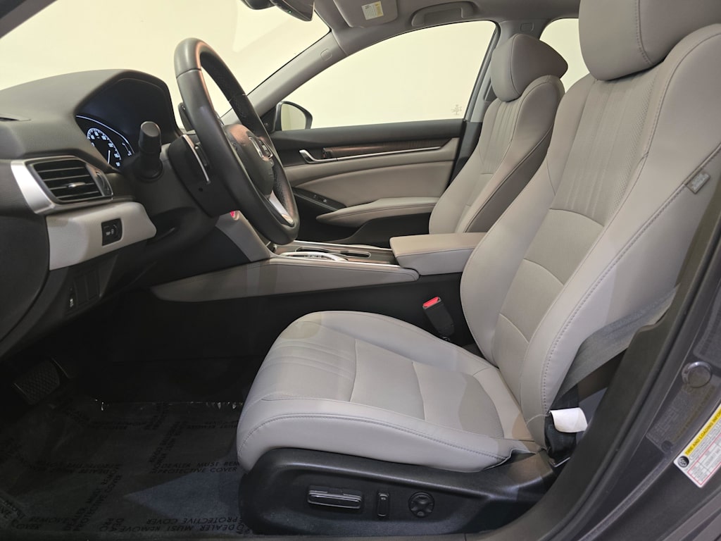 Thumbnail: 2018 Honda Accord - 10