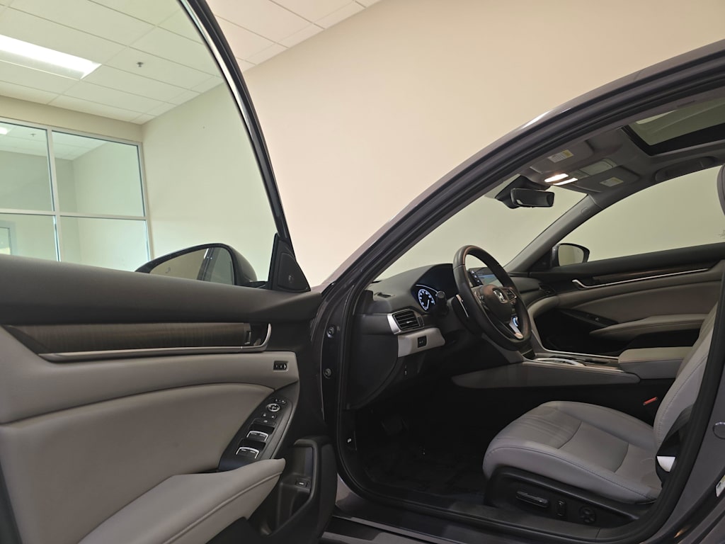 Thumbnail: 2018 Honda Accord - 28