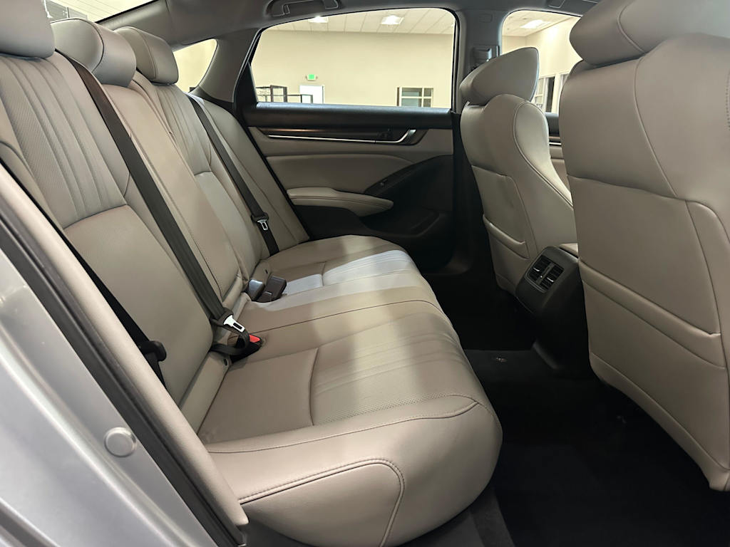 Thumbnail: 2019 Honda Accord - 31