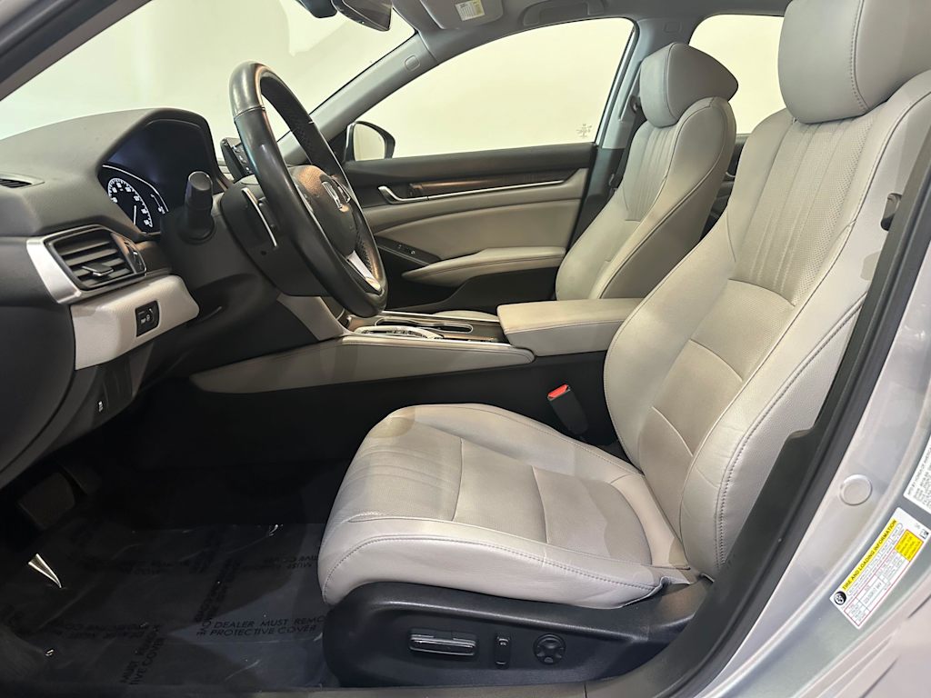 Thumbnail: 2019 Honda Accord - 10