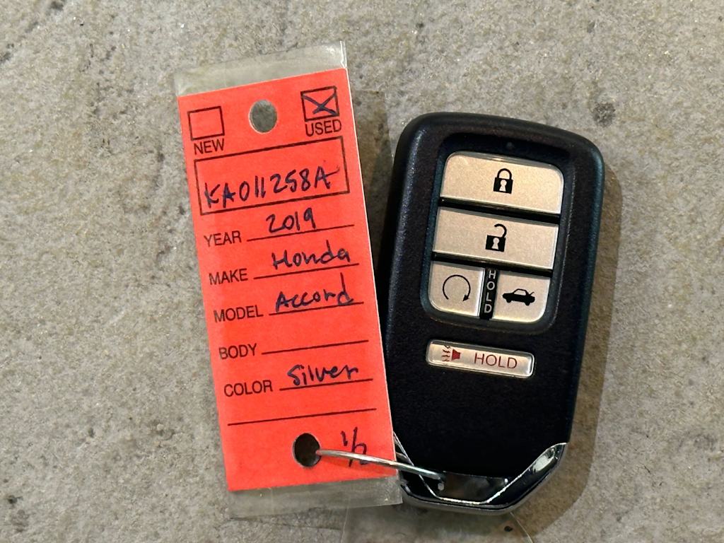 Thumbnail: 2019 Honda Accord - 19