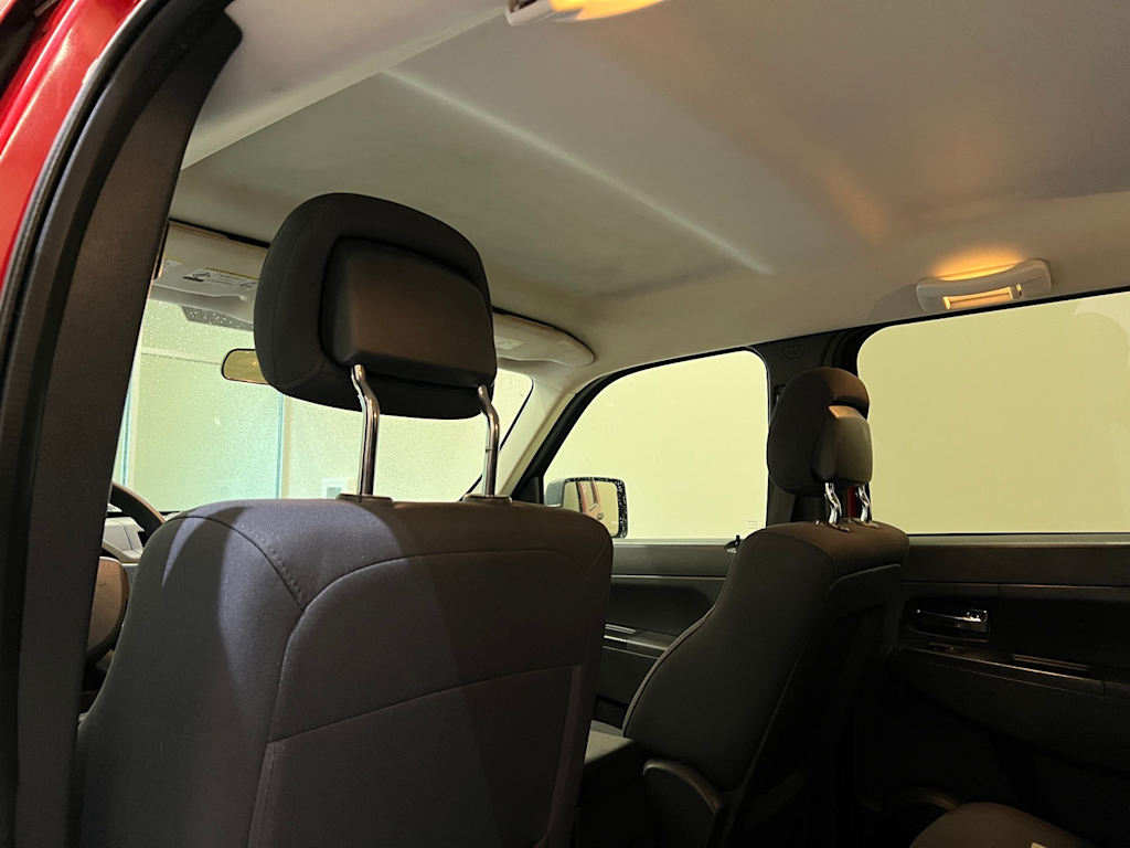 Thumbnail: 2010 Jeep Liberty - 13
