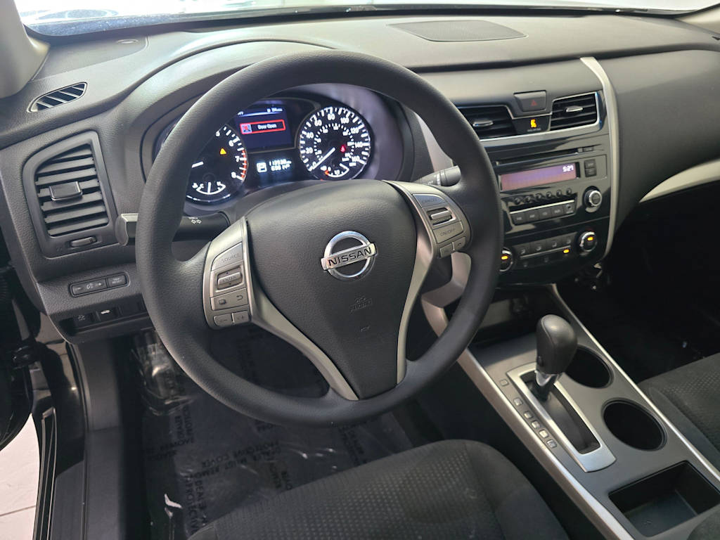 Thumbnail: 2015 Nissan Altima - 2