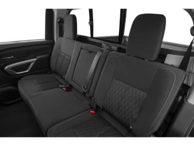 Thumbnail: 2018 Nissan Titan - 7