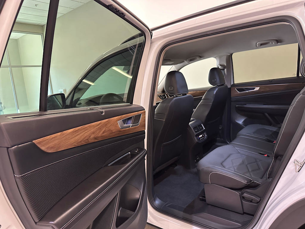 Thumbnail: 2024 Volkswagen Atlas - 26