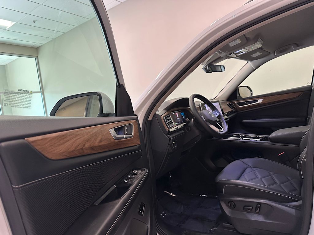 Thumbnail: 2024 Volkswagen Atlas - 11