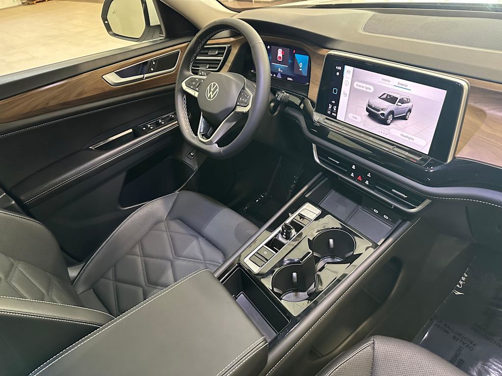 Thumbnail: 2024 Volkswagen Atlas - 14