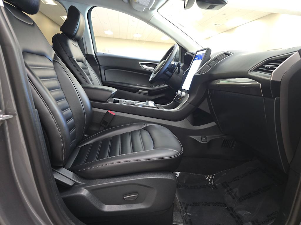Thumbnail: 2024 Ford Edge - 12