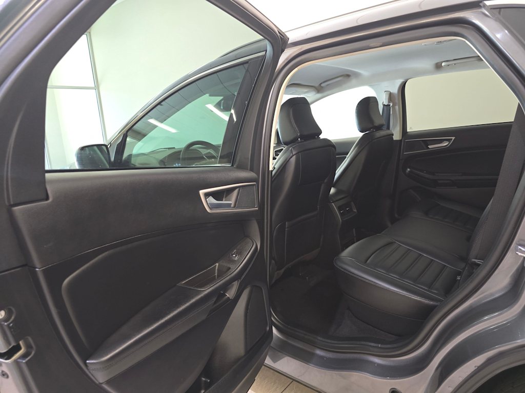 Thumbnail: 2024 Ford Edge - 25