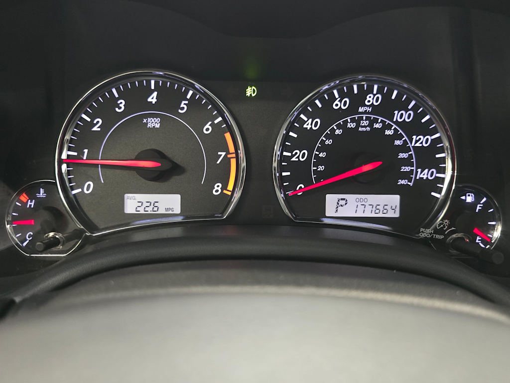 Thumbnail: 2013 Toyota Corolla - 17