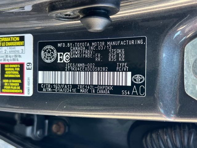2013 Toyota Matrix Base 18