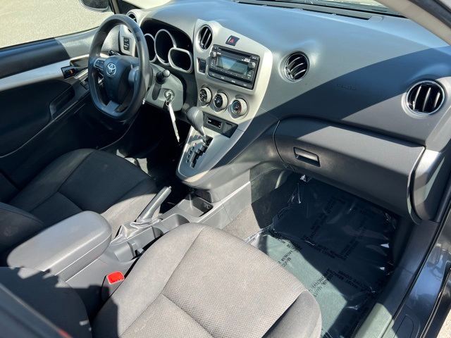 2013 Toyota Matrix Base 14