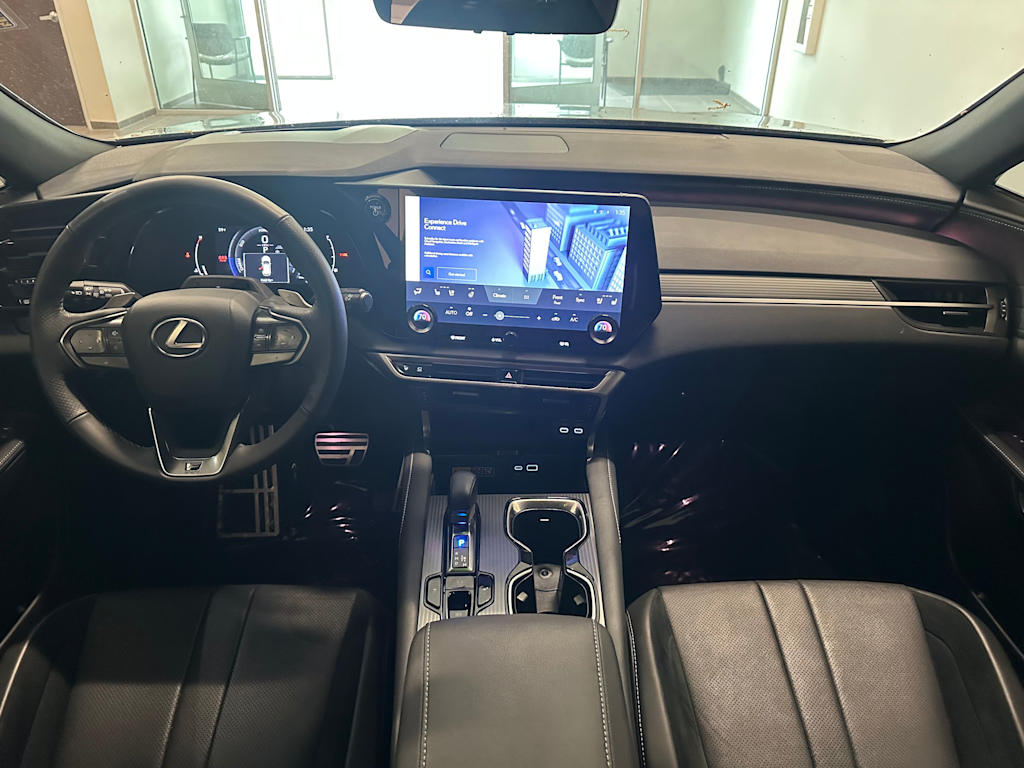 Thumbnail: 2024 Lexus RX - 10