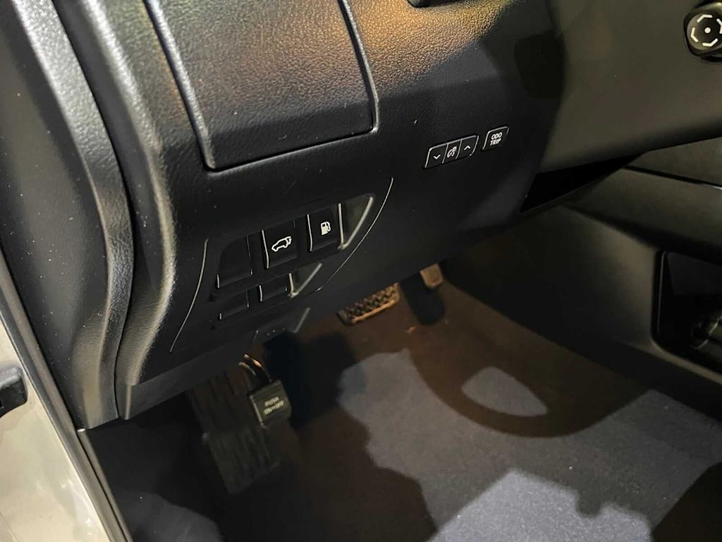 Thumbnail: 2012 Lexus RX - 22