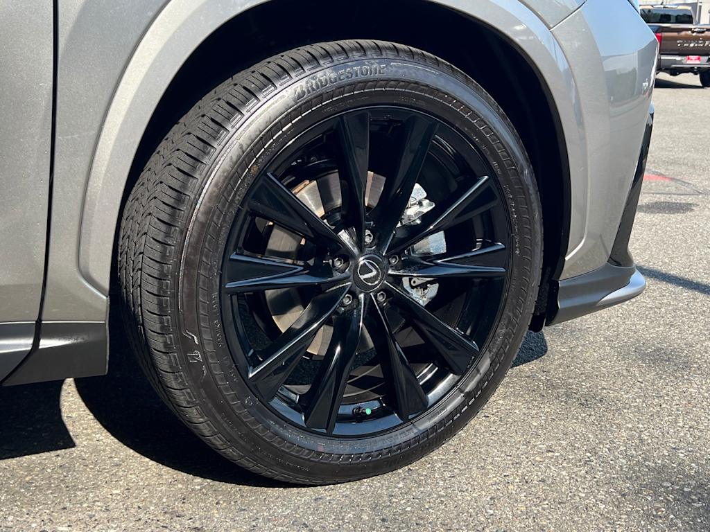 2025 Lexus ES 350 F Sport 8