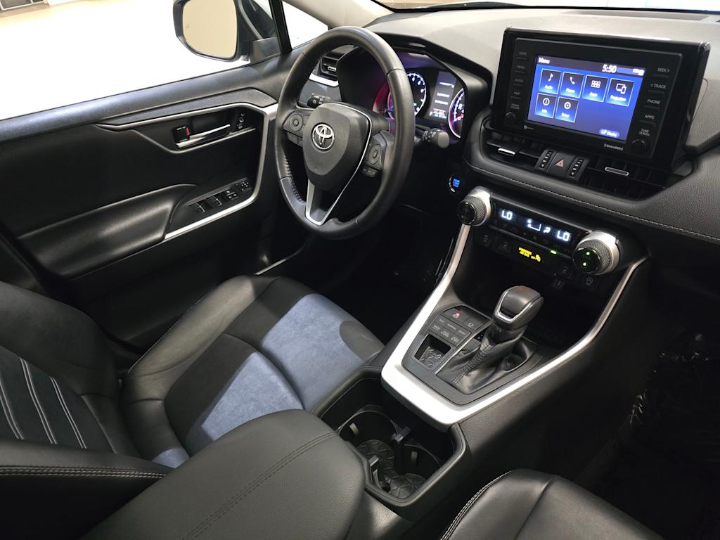 Thumbnail: 2022 Toyota RAV4 - 15