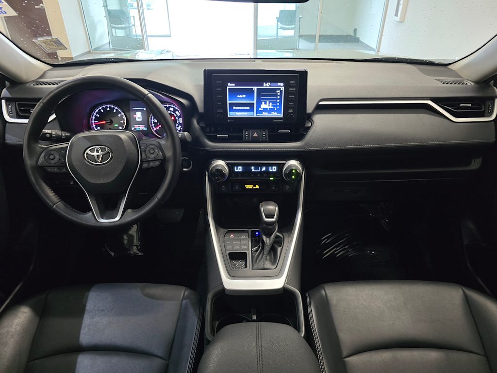 Thumbnail: 2022 Toyota RAV4 - 10