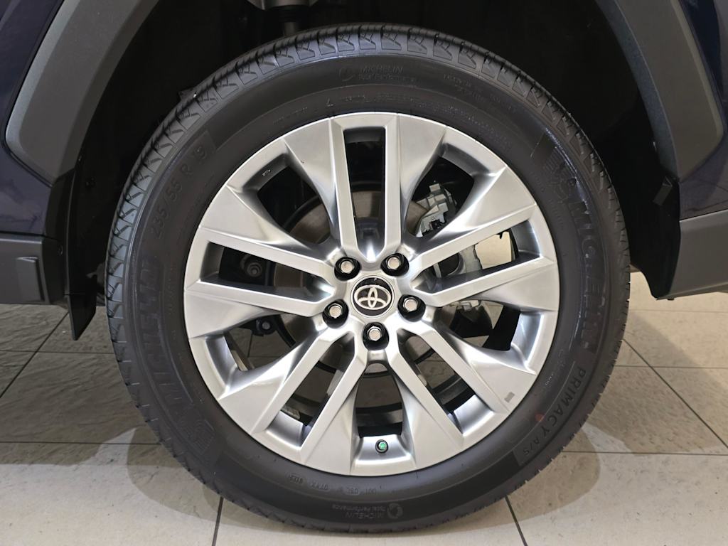 Thumbnail: 2025 Toyota RAV4 - 8