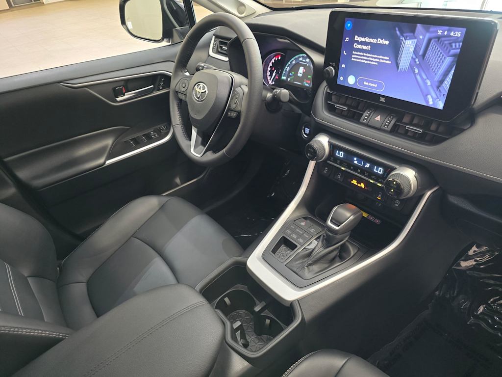 Thumbnail: 2025 Toyota RAV4 - 15
