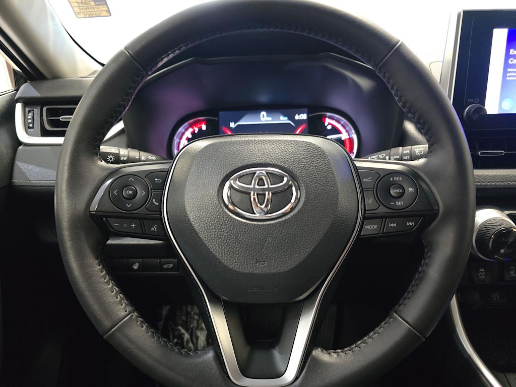 Thumbnail: 2025 Toyota RAV4 - 14