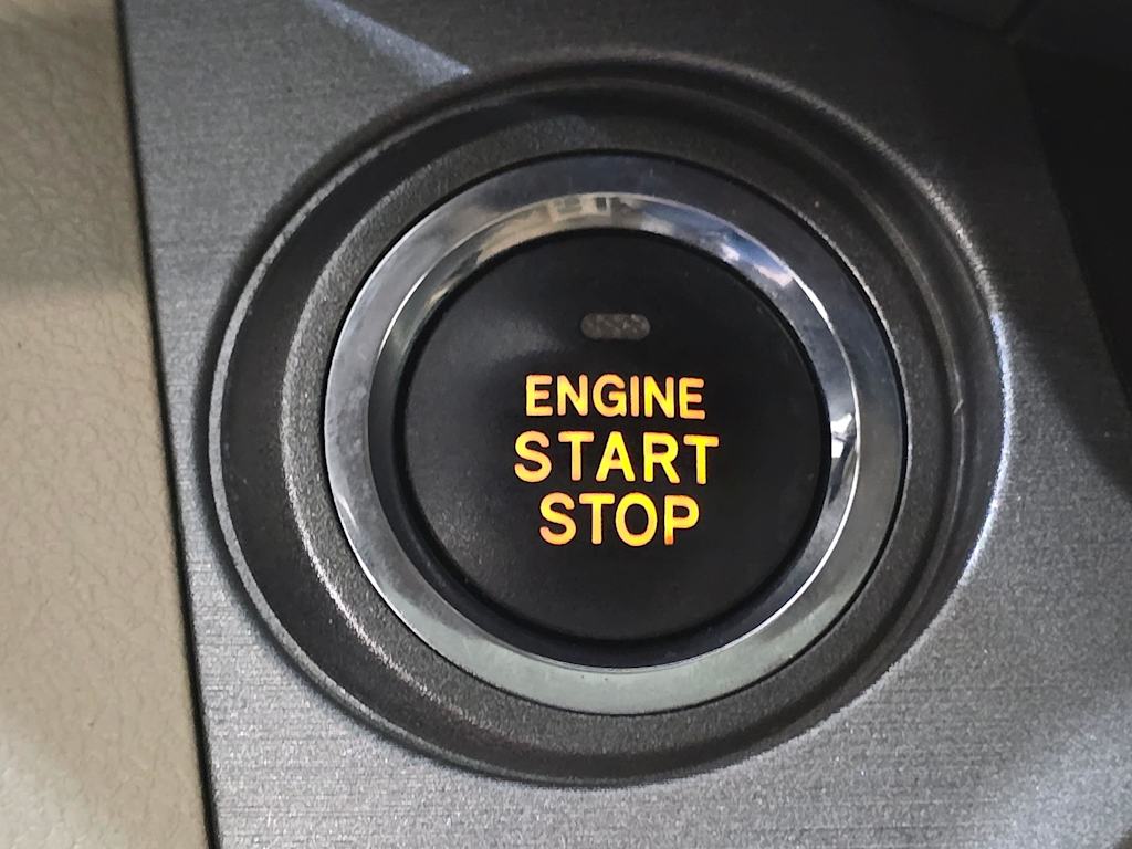 Thumbnail: 2010 Toyota RAV4 - 24