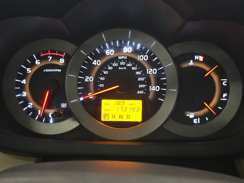 Thumbnail: 2010 Toyota RAV4 - 17