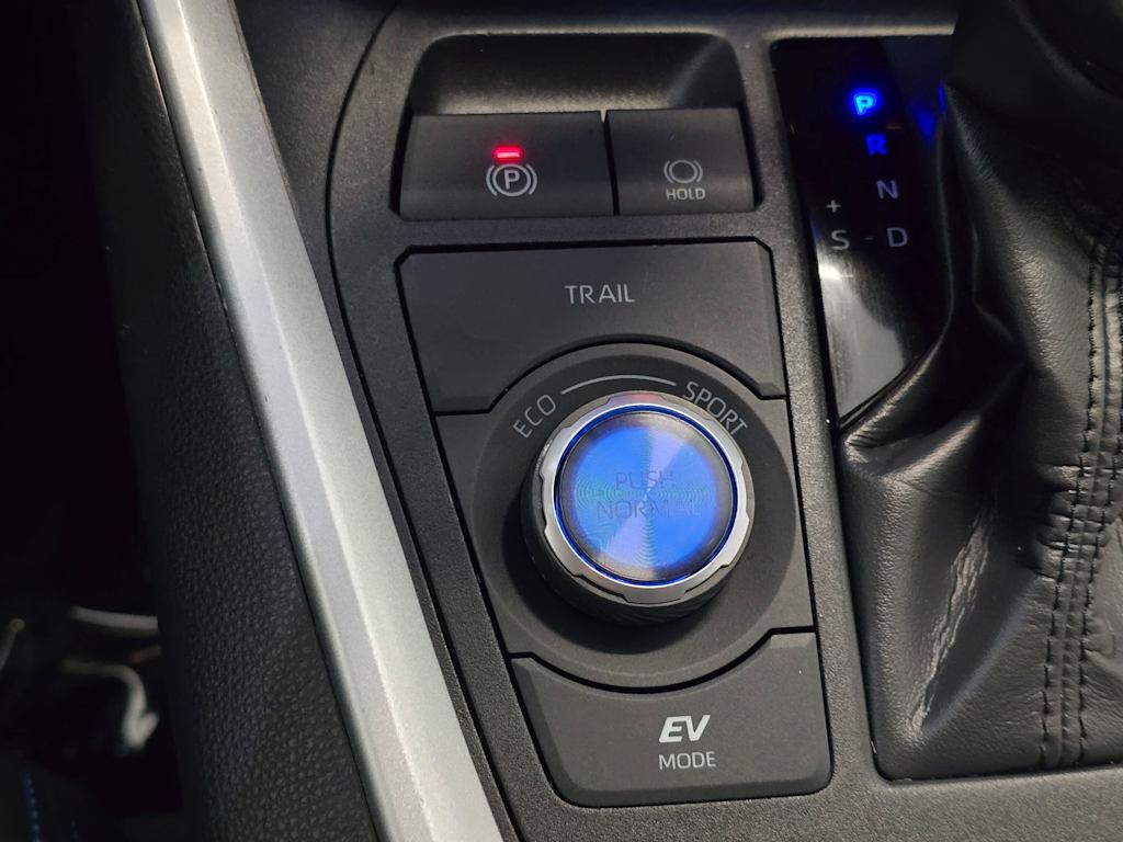 Thumbnail: 2024 Toyota RAV4 - 25