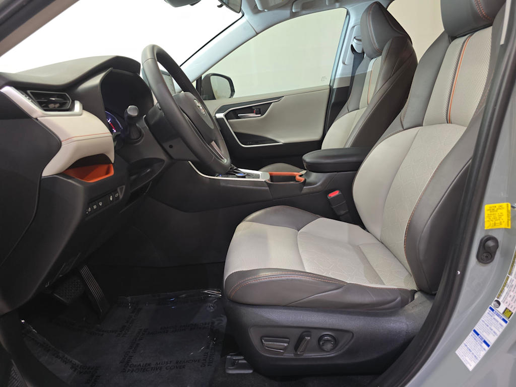 Thumbnail: 2019 Toyota RAV4 - 11