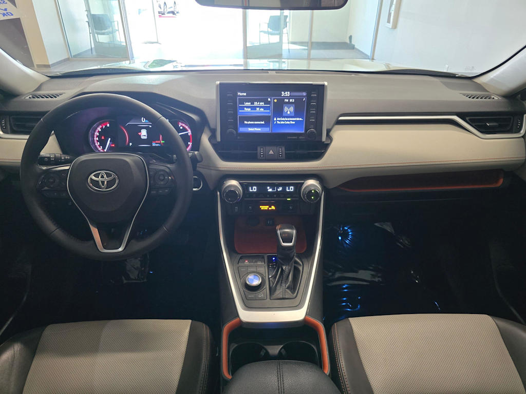 Thumbnail: 2019 Toyota RAV4 - 10