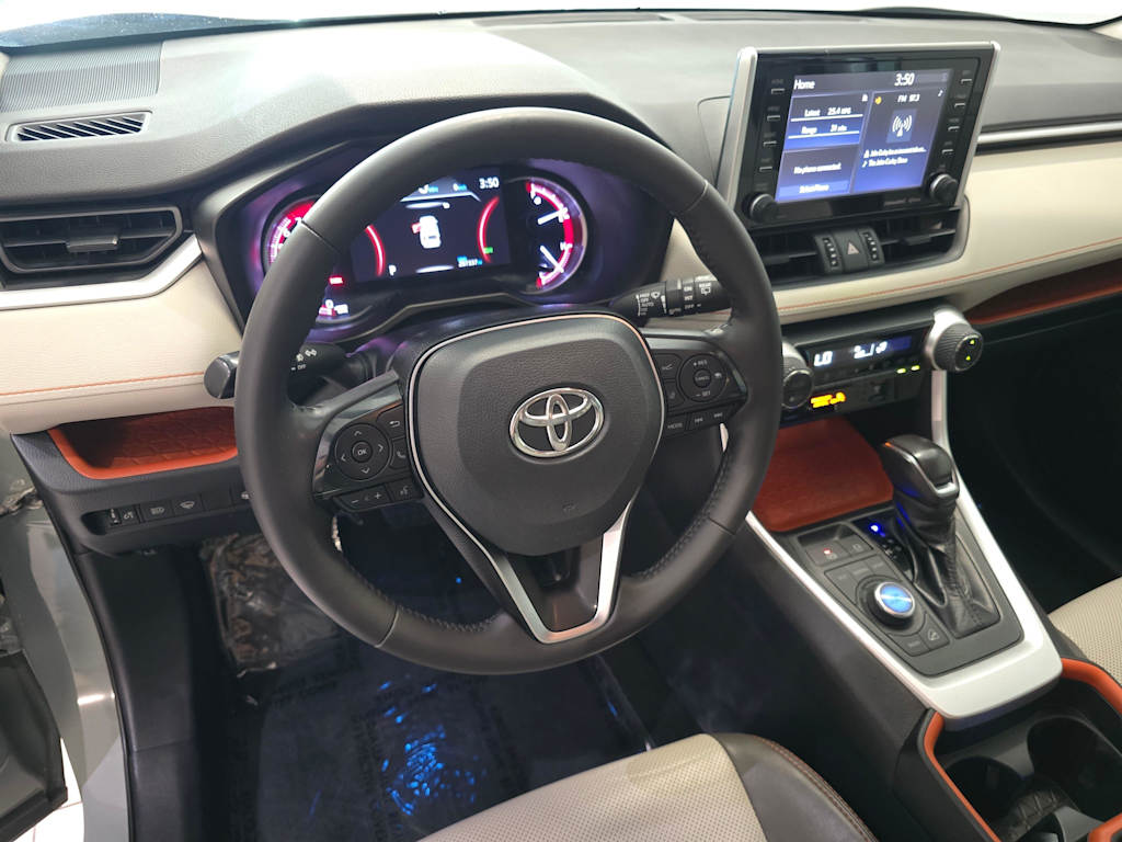 Thumbnail: 2019 Toyota RAV4 - 2