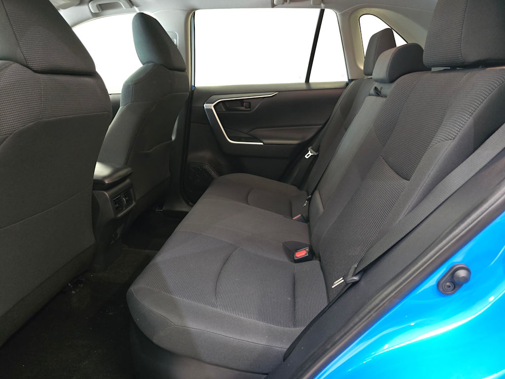 Thumbnail: 2019 Toyota RAV4 - 13