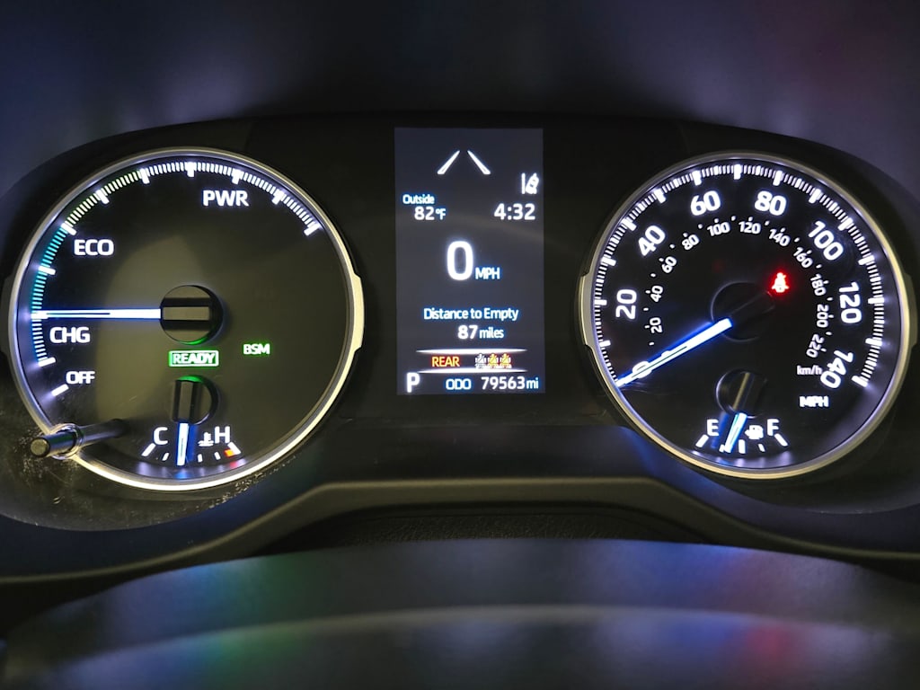 Thumbnail: 2019 Toyota RAV4 - 18