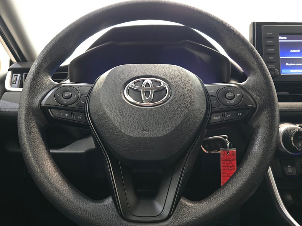 Thumbnail: 2019 Toyota RAV4 - 14